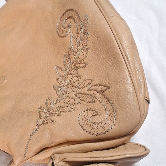 COLE HAAN Tan pebbled leather Boho Bag - Picture 5 of 11